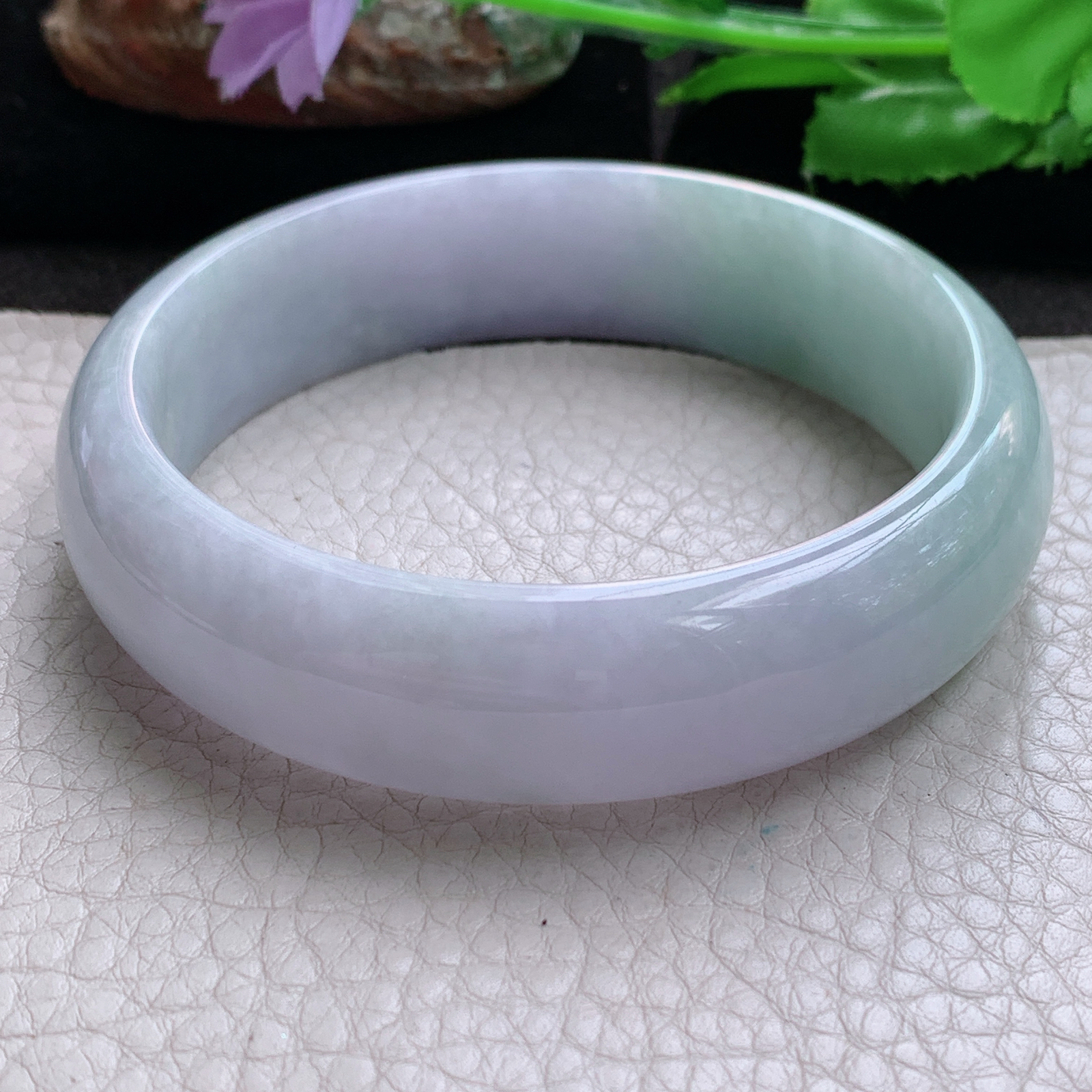 js大圈口62*17*8轮胎镯 缅甸翡翠a货玉手镯春带彩宽边玉手环