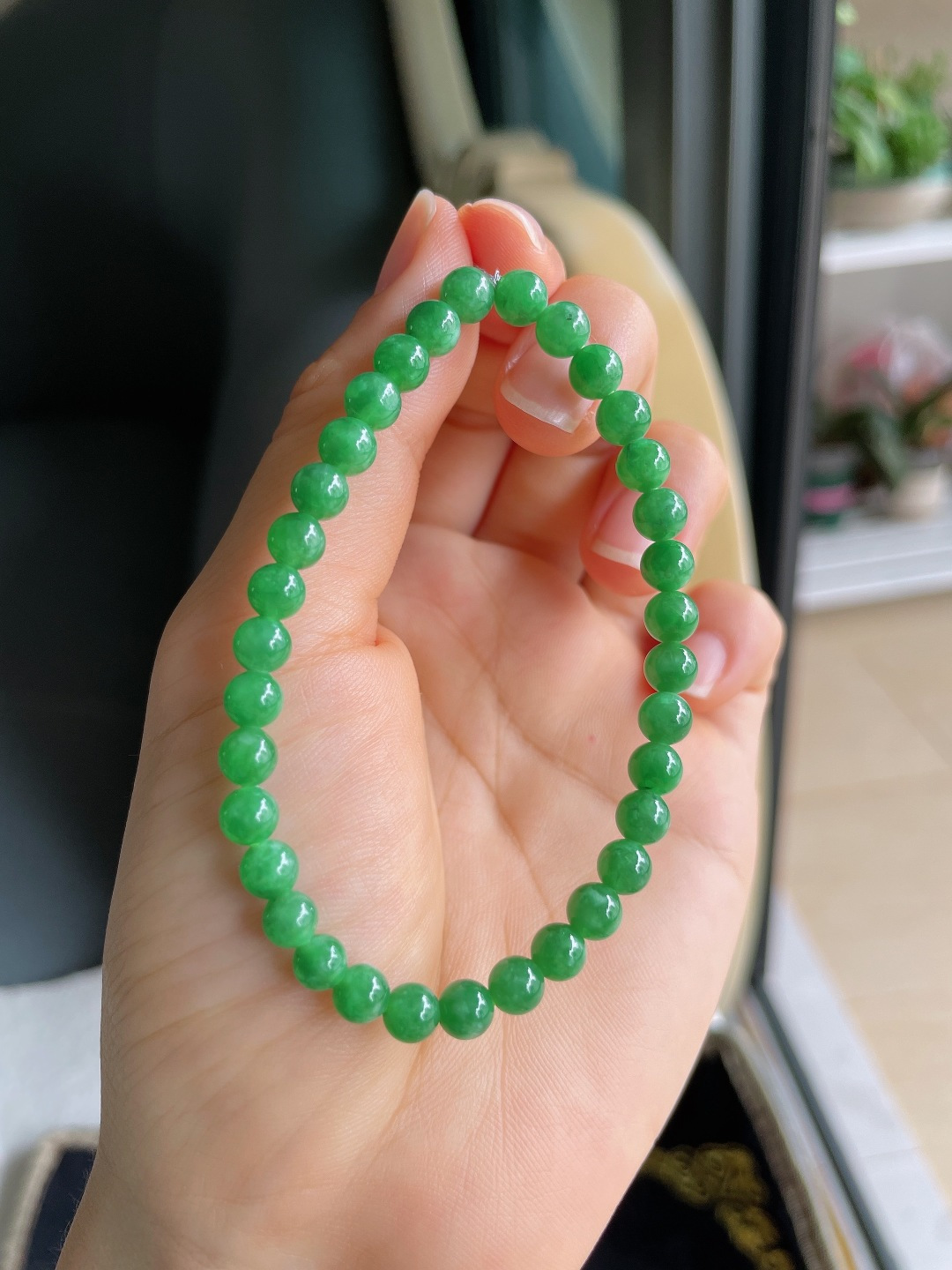 ️，天然翡翠A货，满绿手串，尺寸：5.5mm。【编2651】