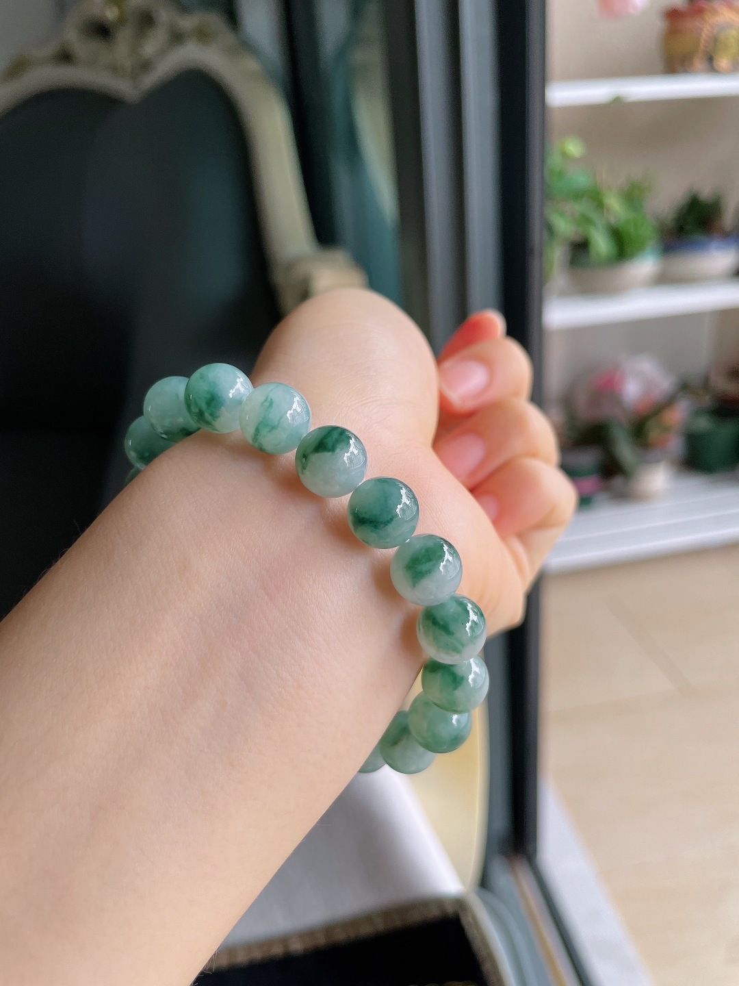 缅甸天然翡翠A货，冰飘花手串，尺寸：10mm。【编3190】