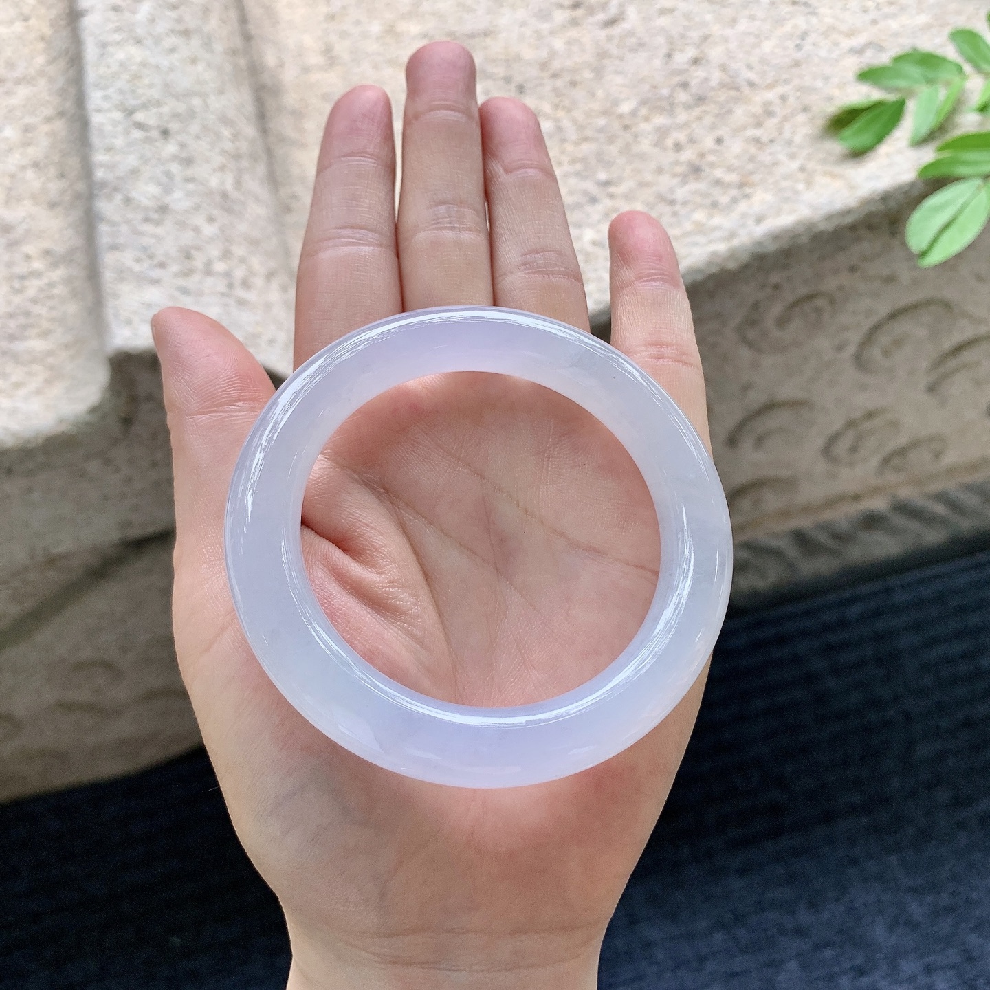 圆条52 53【圈口】53.4/10.5/10【编码】FL071705【描述】糯冰粉紫底，水润，种老