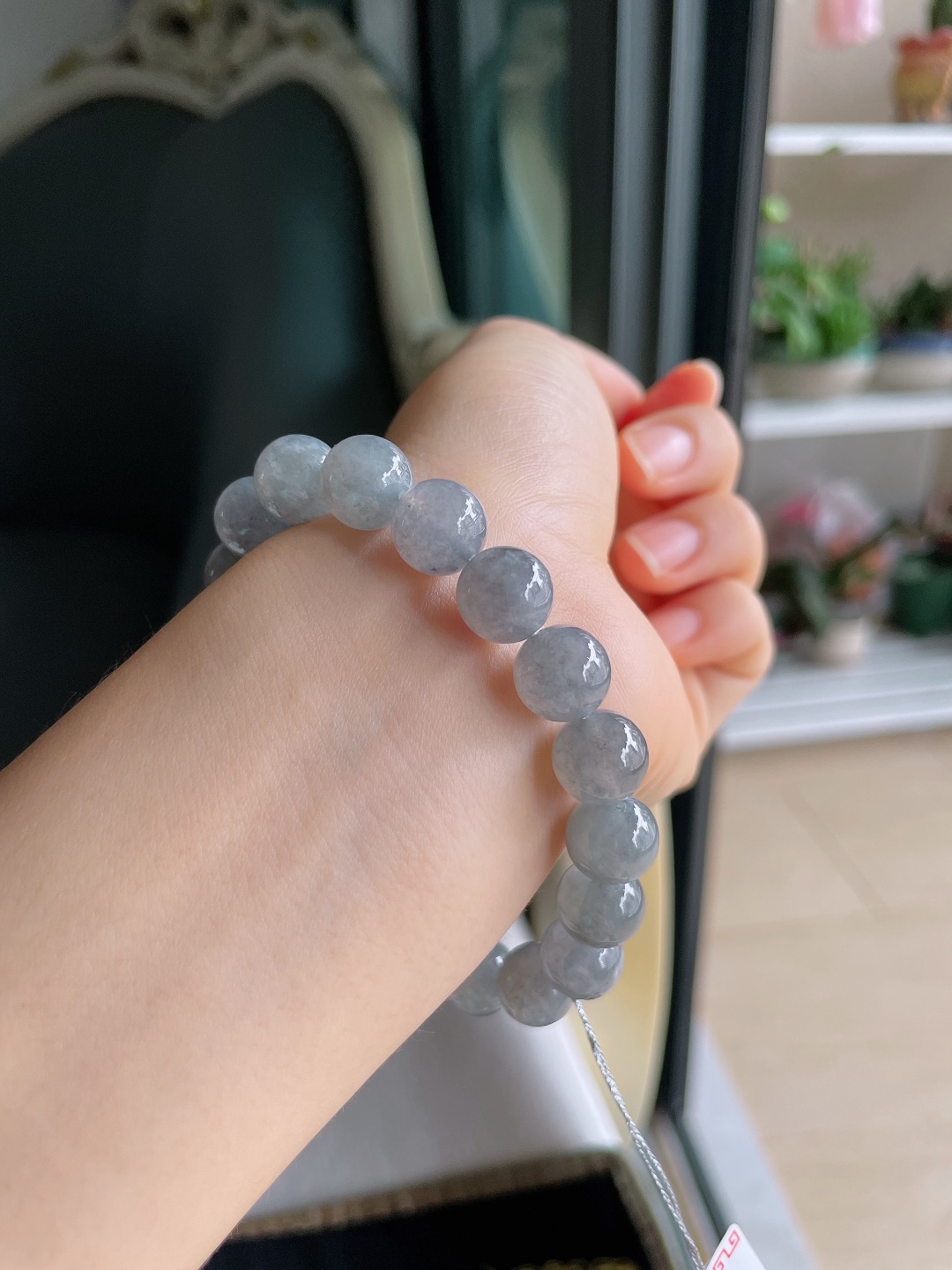 天然翡翠A货，冰乌鸡手串，尺寸：10.2mm。【编3795】