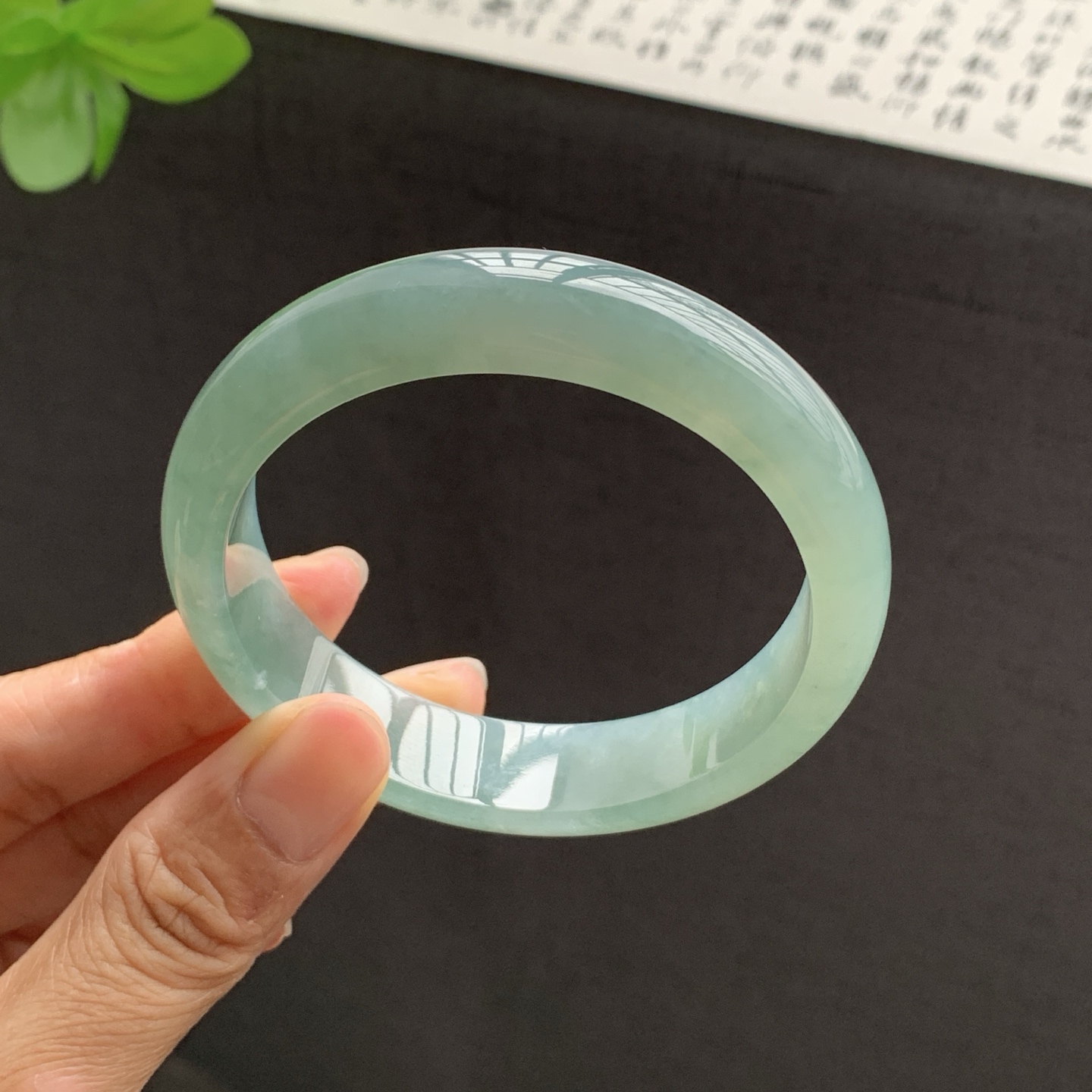 071509GX 蓝水飘花正圈翡翠手镯 58.4-14.3-7.7
