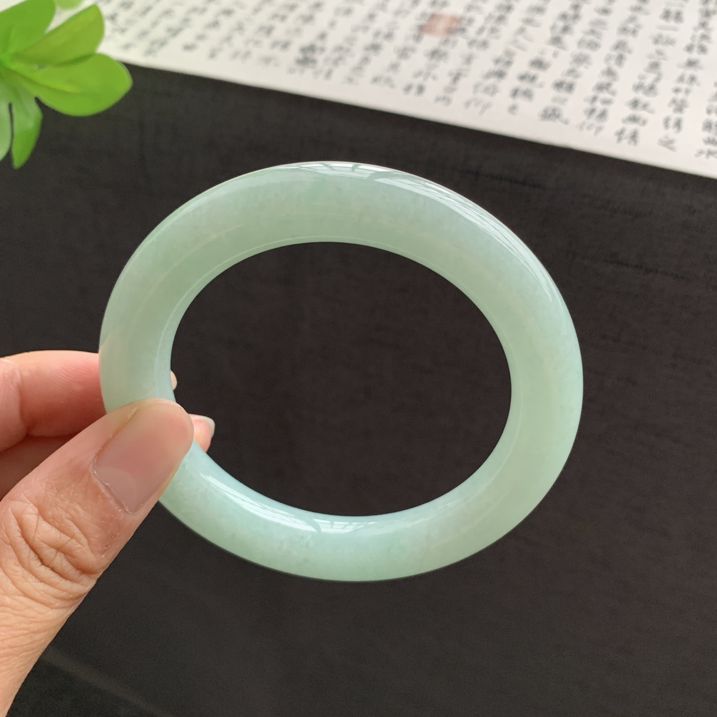 满绿圆条翡翠手镯 57-11.3-11