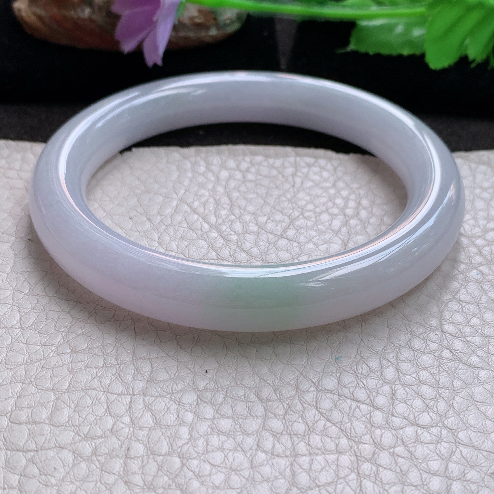 js大圈口63.5*11.5*11美人镯 缅甸翡翠a货玉手镯冰春带彩圆条玉手环