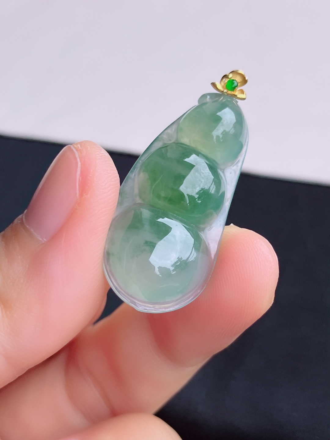 冰飘花福豆，晶莹剔透。尺寸39.3/16.7/6.2/自然光实拍