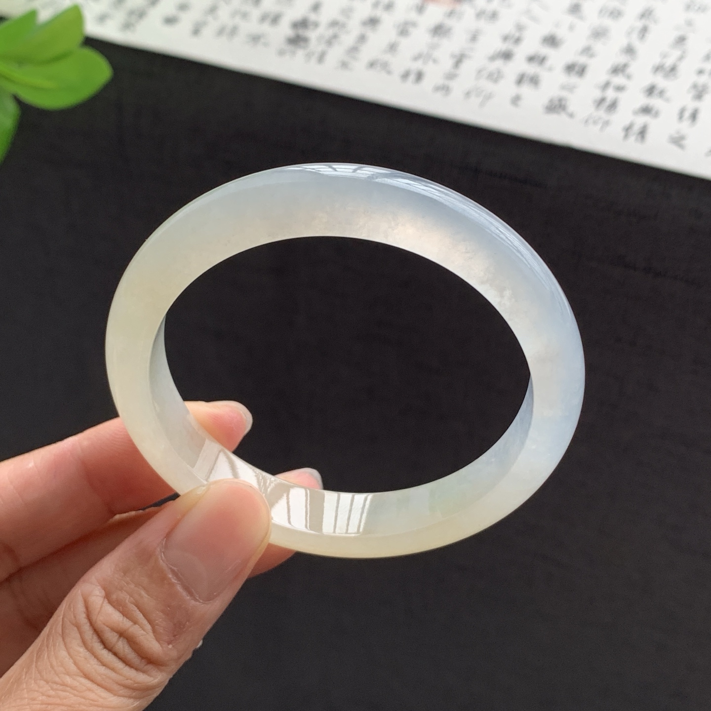 071503XY 黄翡正圈翡翠手镯 54-10.5-7