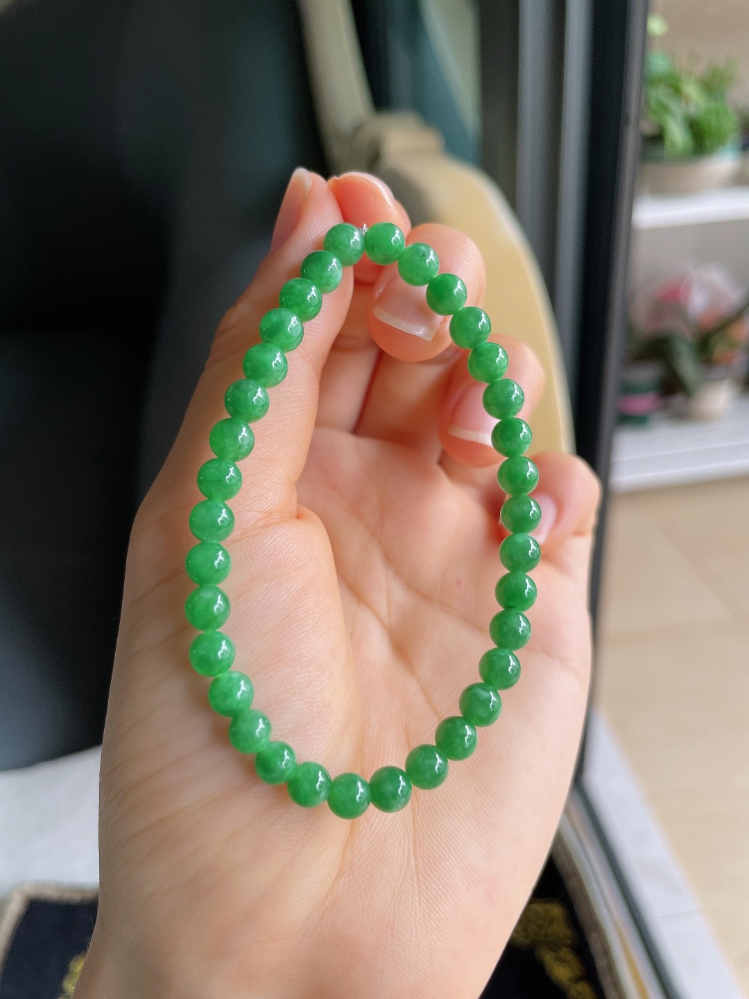 ️，天然翡翠A货，满绿手串，尺寸：5.5mm。【编2651】