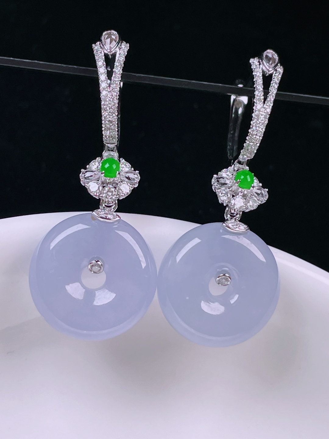 ️冰紫耳坠，老种起光，细底通透，尺寸：34.6裸石14.2/4.6mm0716