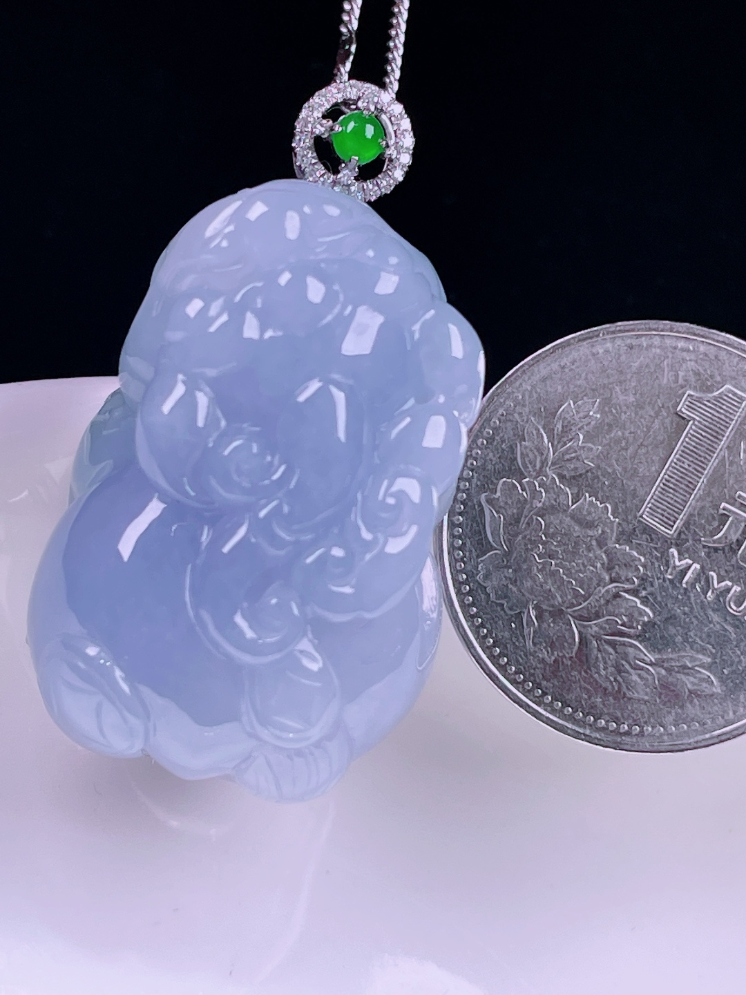 ️貔貅，老种起光，细底通透，尺寸：39.4裸石32.6/22.3/17mm0716