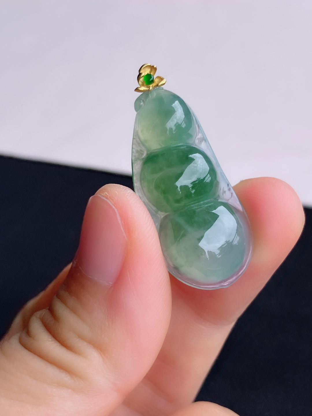 冰飘花福豆，晶莹剔透。尺寸39.3/16.7/6.2/自然光实拍