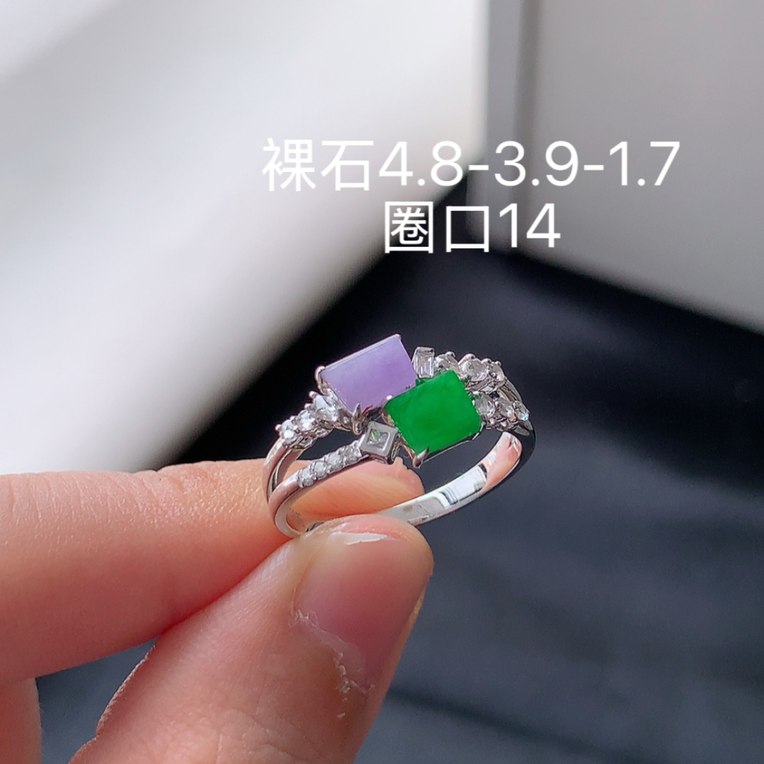 双彩女戒   水润起光感  无裂饱满   上手优雅时尚 货号53717