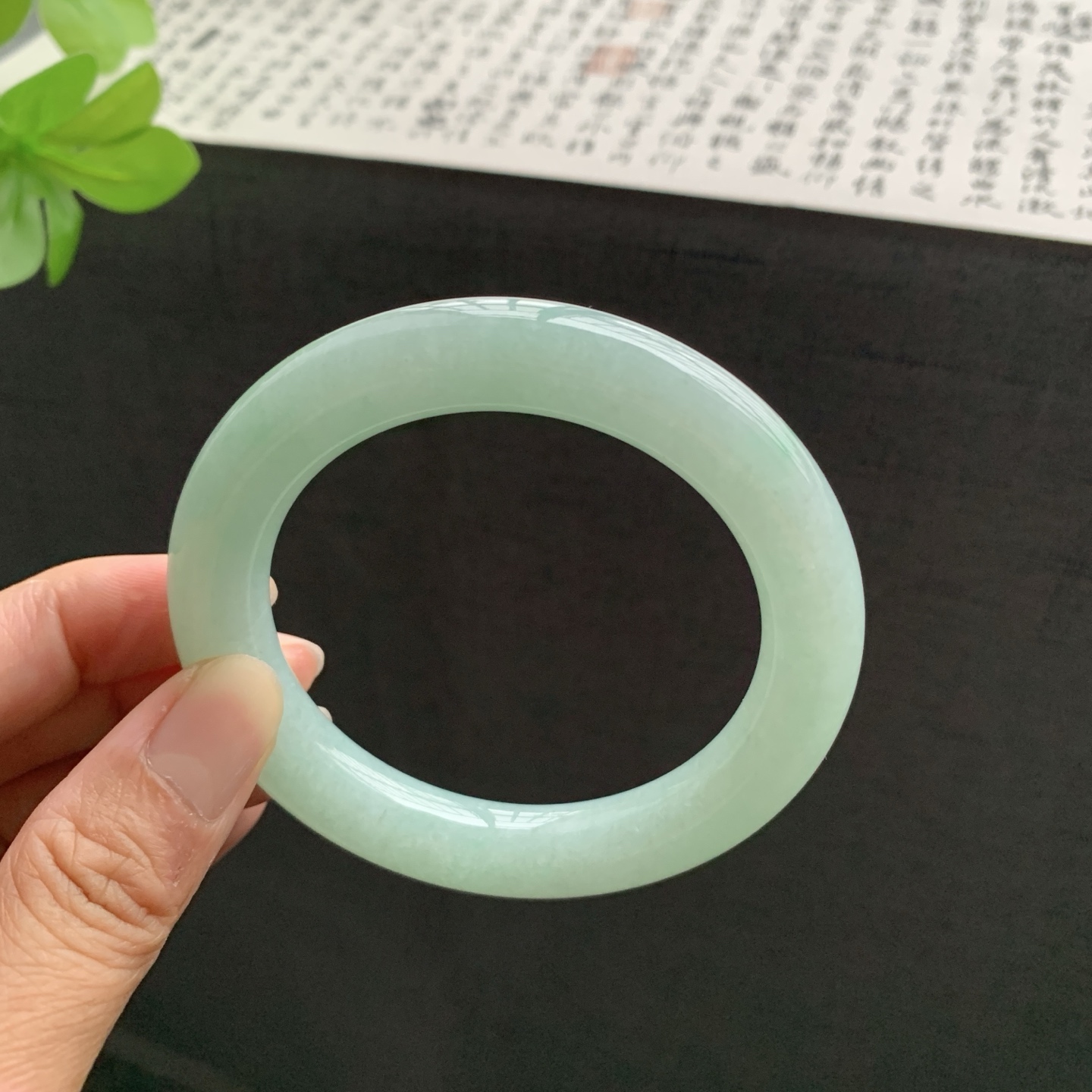 满绿圆条翡翠手镯 57-11.3-11
