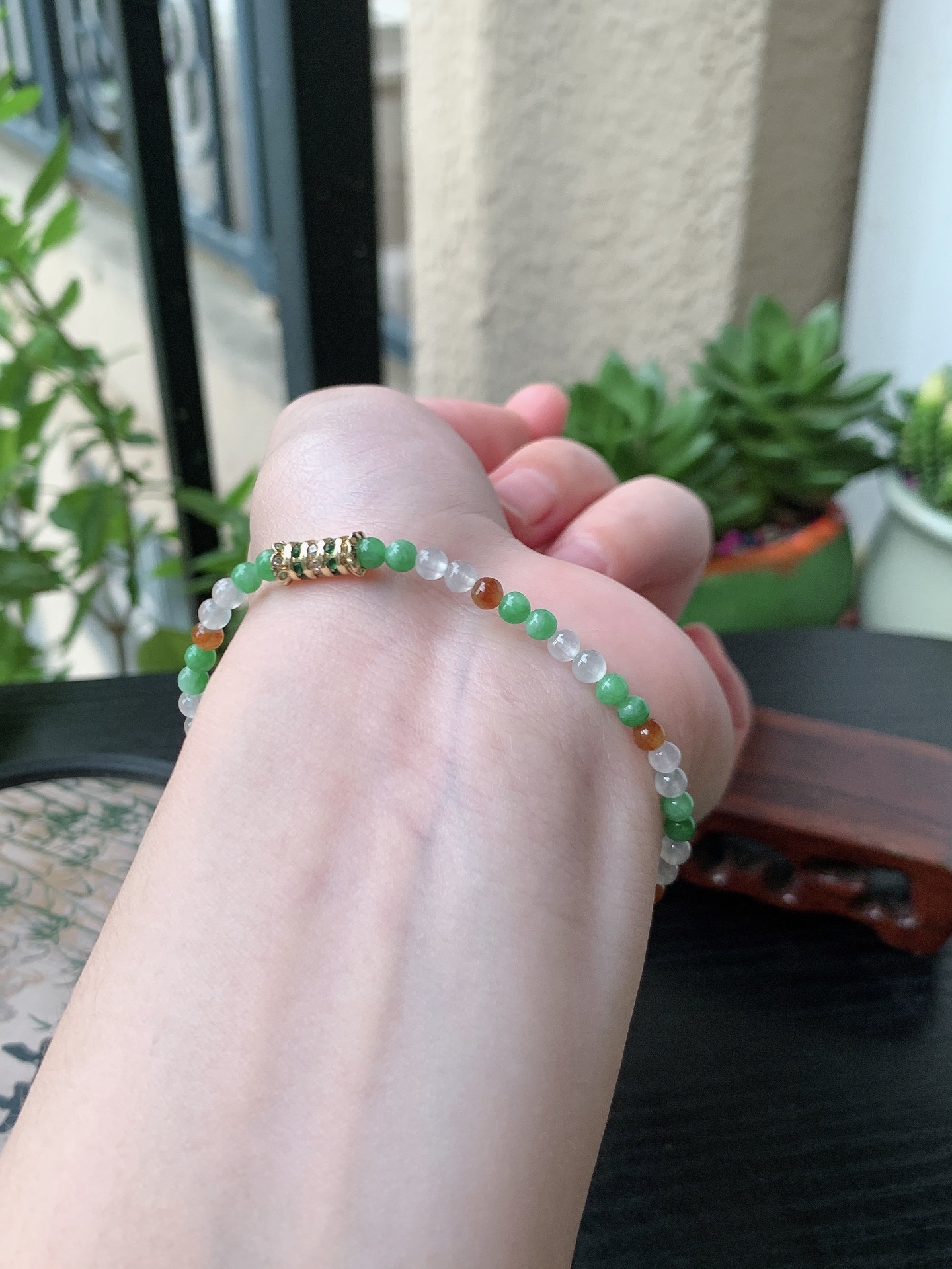 老坑冰种胶感三彩圆珠手串 裸石尺寸:3.6mm