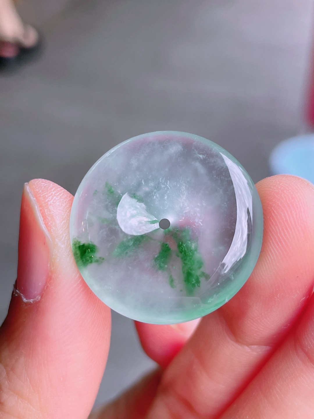 ️绿平安扣吊坠，晶莹剔透，新颖时尚，无裂，26-5.5