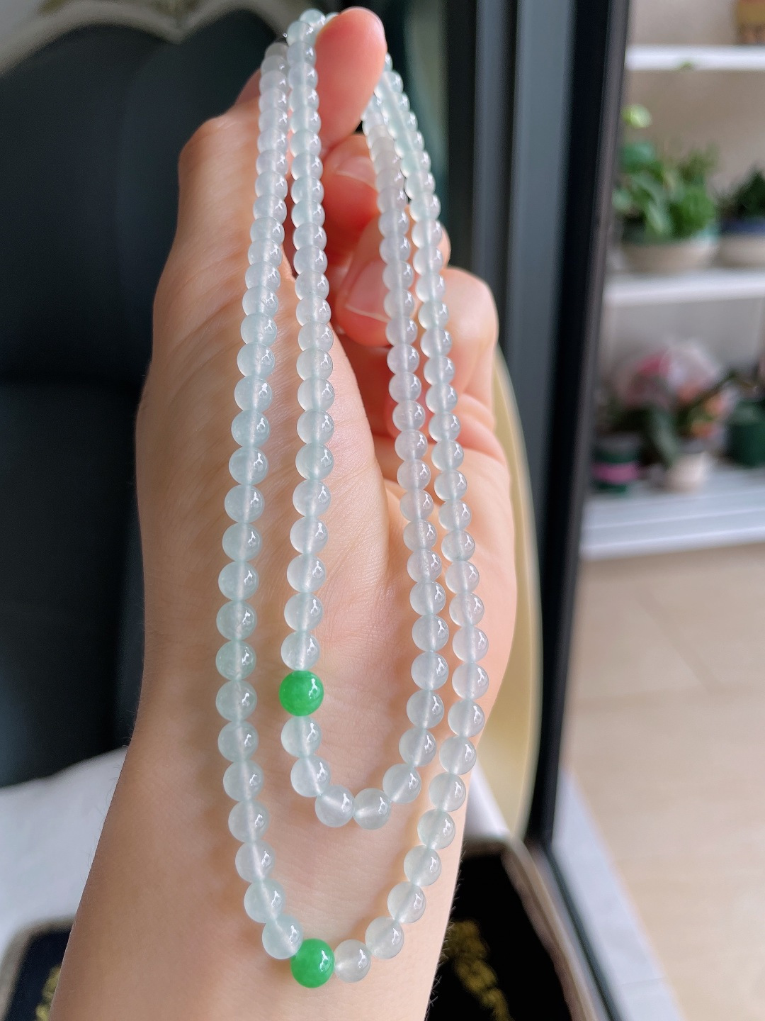 ️，缅甸天然翡翠A货，白冰珠链，尺寸：5mm120颗。【编3278】