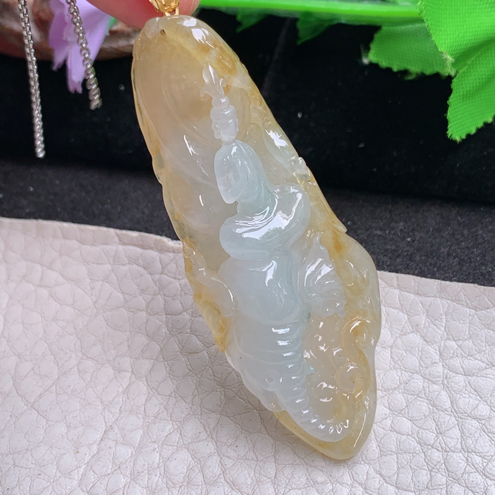 Csy实拍63.7*25.8*10.3缅甸翡翠精雕双彩素面普贤菩萨玉挂件 玉吊坠