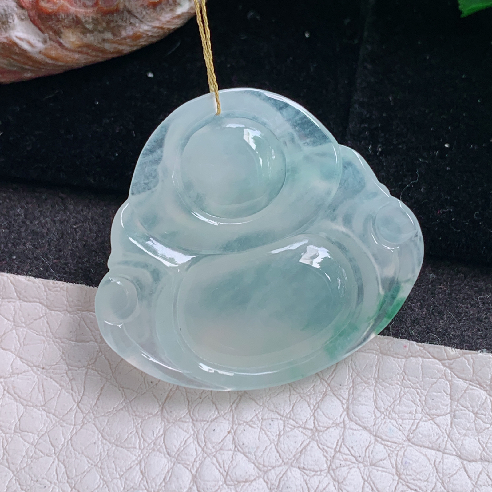 ws实拍30.6*34.6*6.2缅甸翡翠精雕冰飘花佛公 开心佛玉吊坠