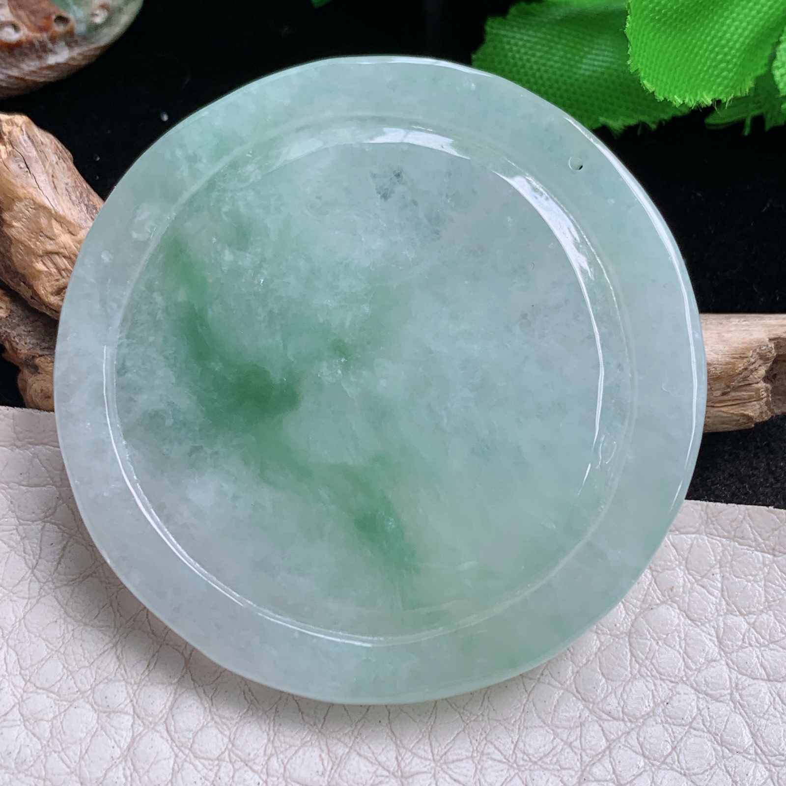 Zen实拍49.3*6.8缅甸翡翠精雕飘花普贤菩萨 生肖守护神玉吊坠
