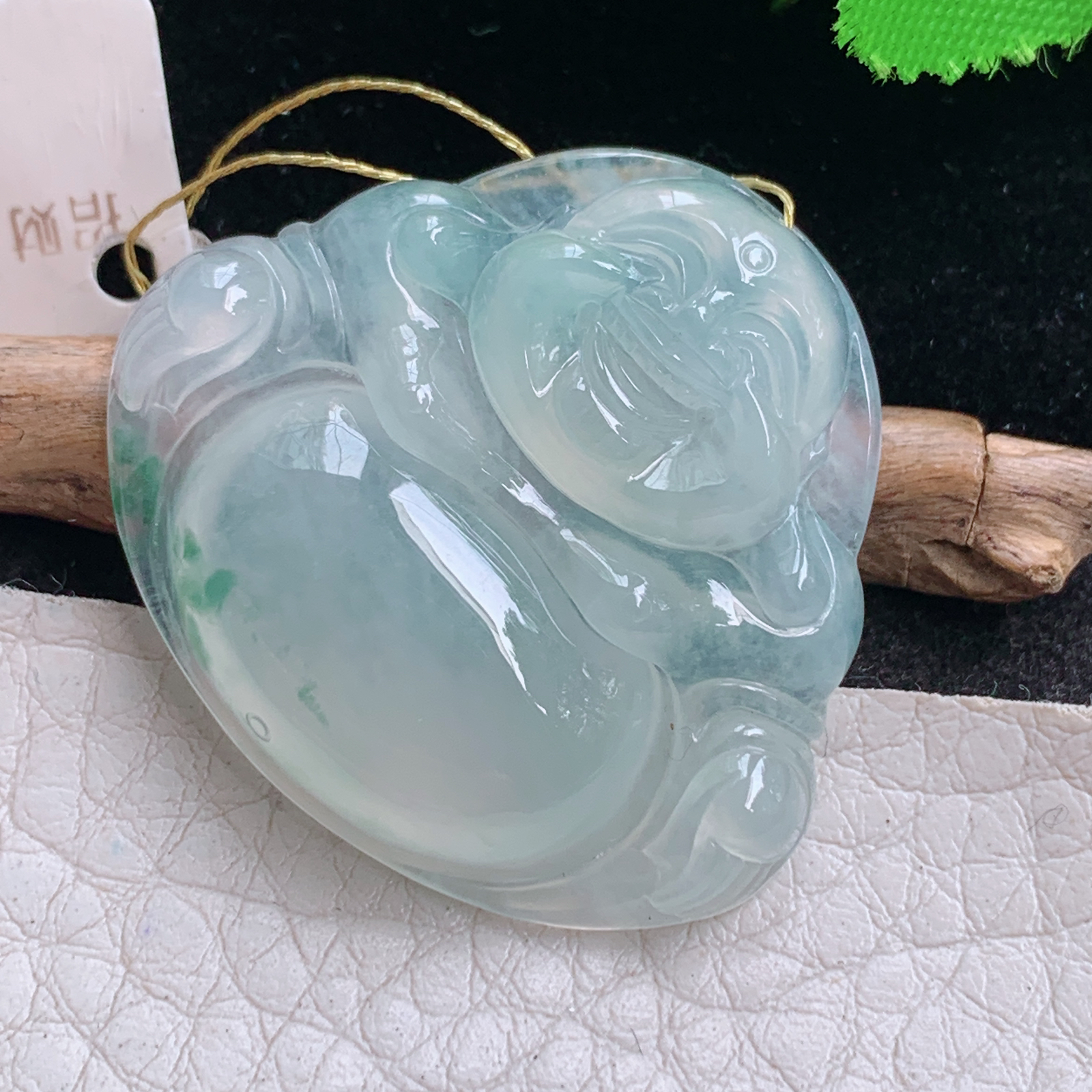 ws实拍30.6*34.6*6.2缅甸翡翠精雕冰飘花佛公 开心佛玉吊坠