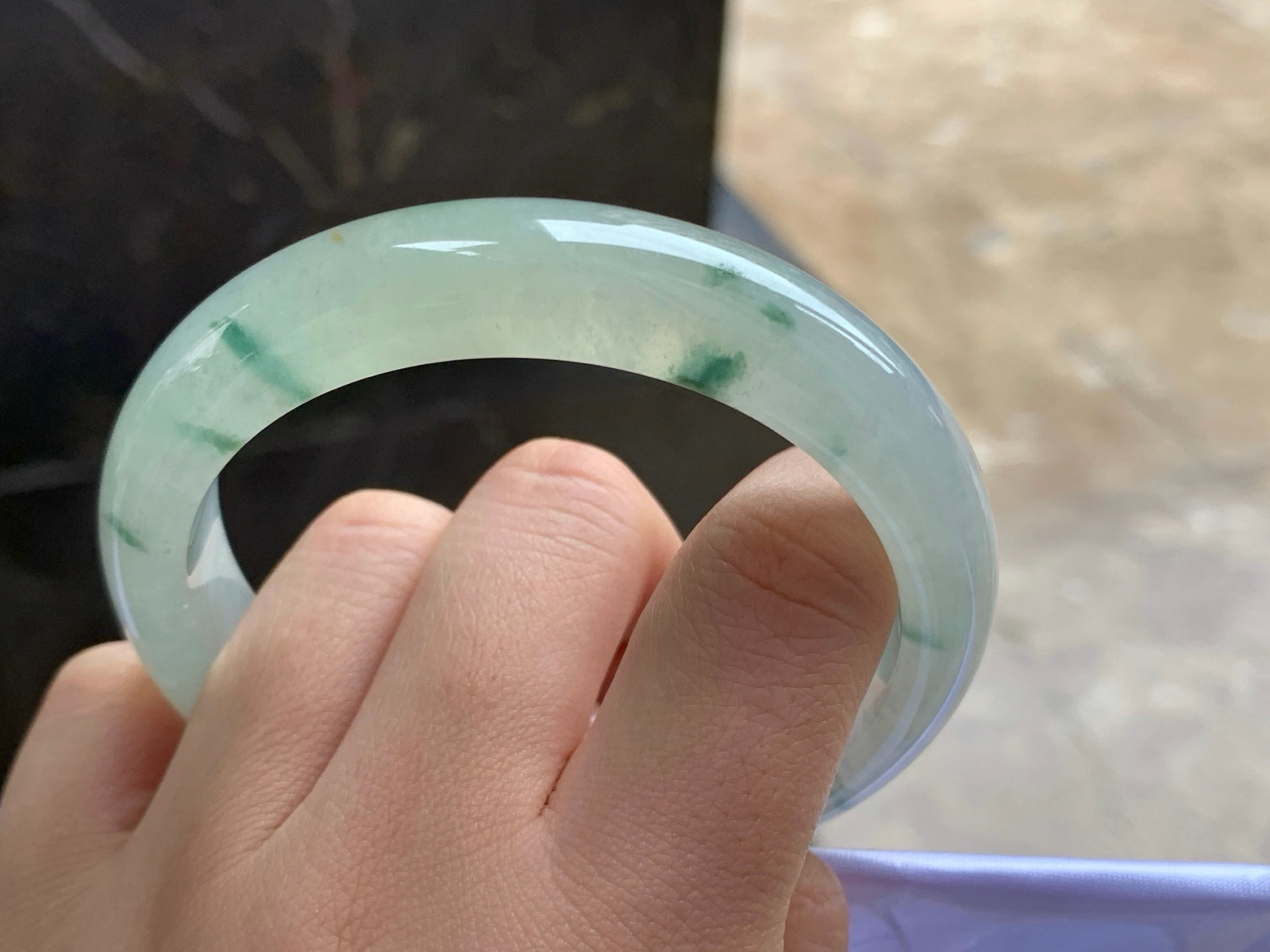 59-13.9-8.5
蓝花手镯^_^水润清新