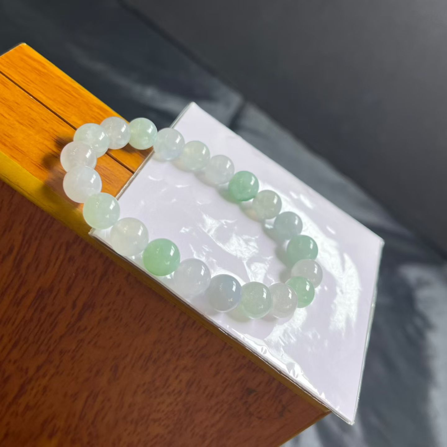 晴底手串，卡8.5mm-9.2mm，有21颗