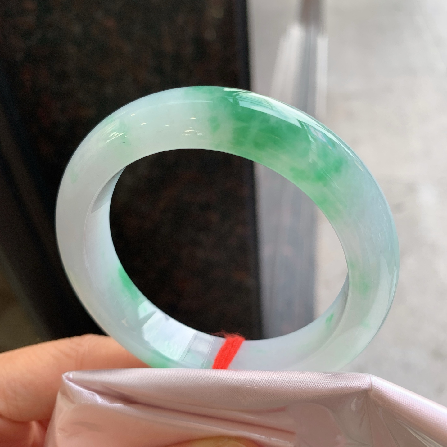 正圈飘绿 微细纹 尺寸：52.6/12.2/9 色清爽