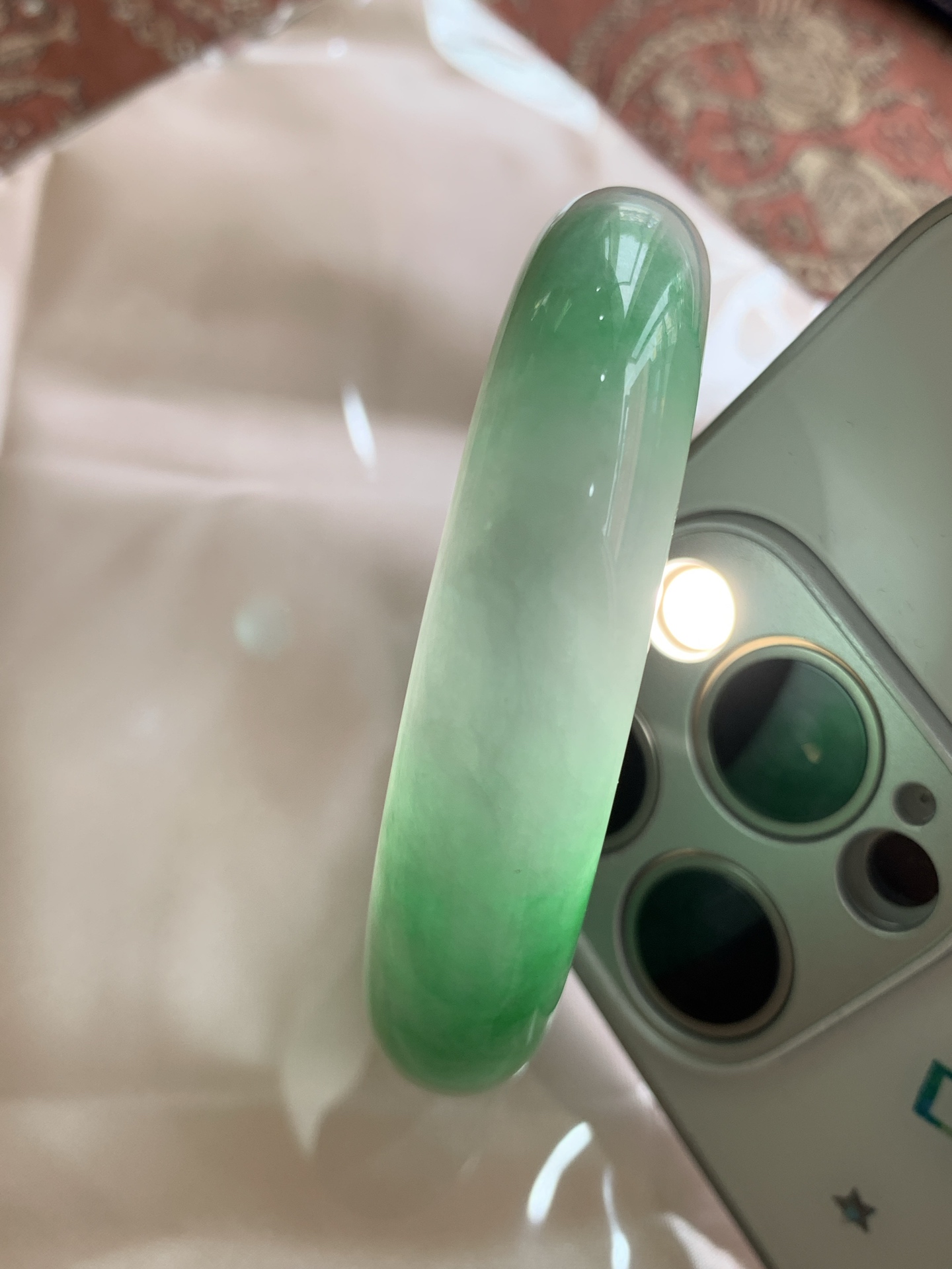 白底青正圈 59-8.6-14.3 0717-4A166 打灯棉线，不明显，经典永不过时的白底青，白底细润干净，色阳种细，上手显白提气色，性比之选。