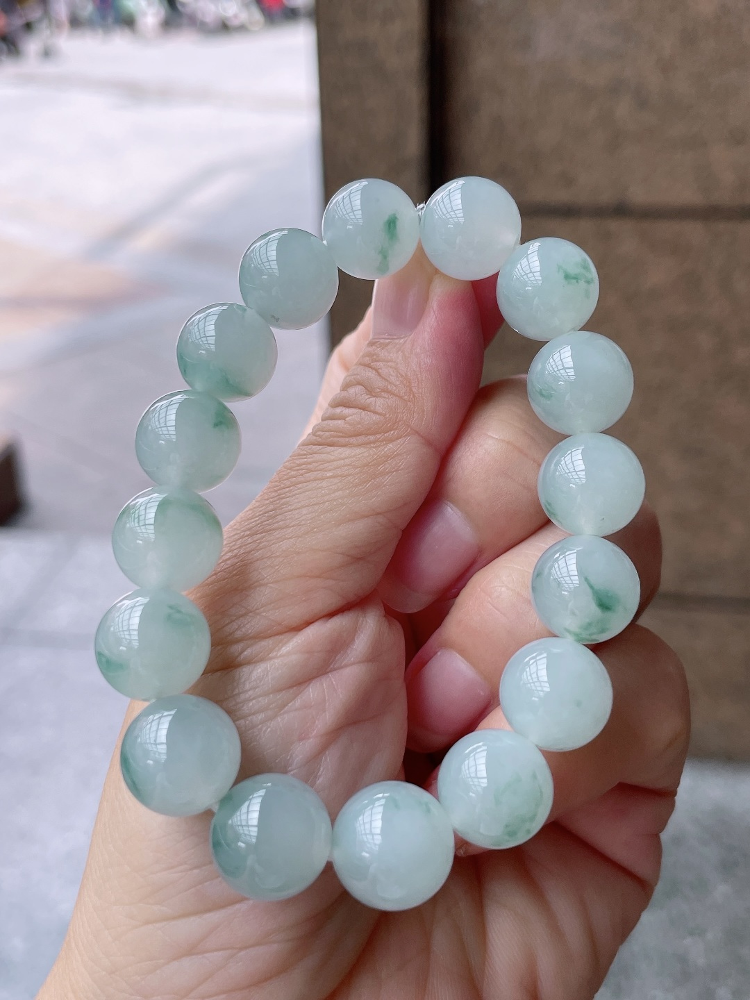 飘花灵动，珠圆玉润 尺寸：12.4