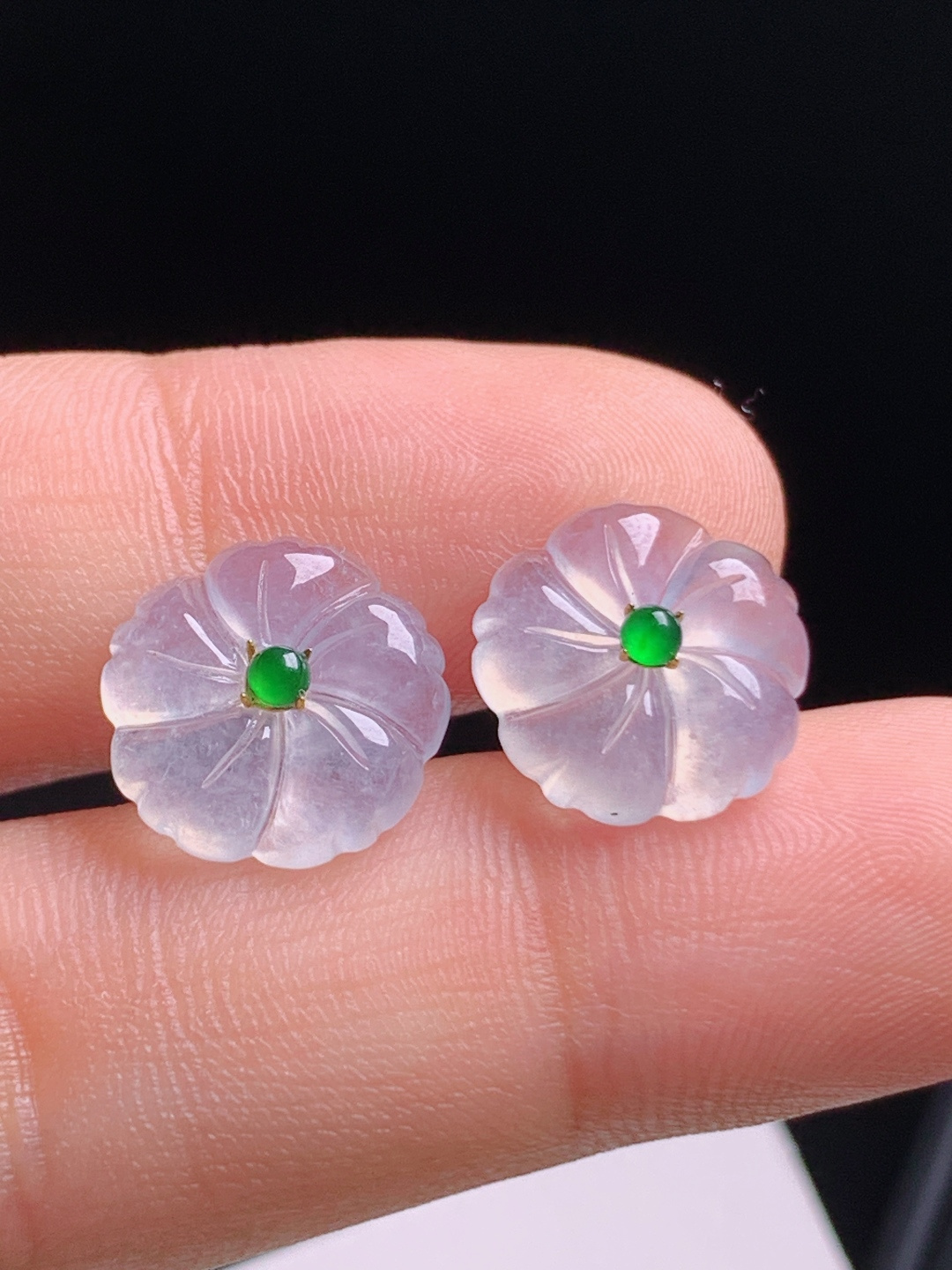 ️ 小花耳钉，花瓣圆润冰润雅致，正阳绿芯点缀精巧别致 裸石12.2-3.5 530714