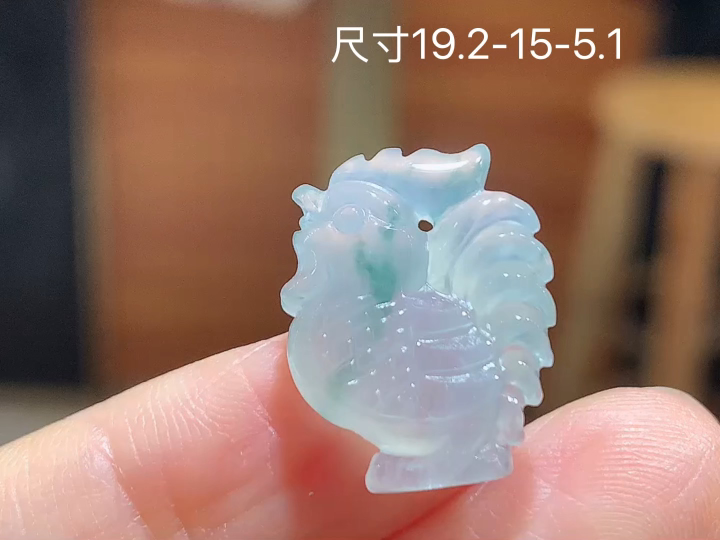 冰飘花生肖鸡 无裂, 尺寸，19.2-15-5.1