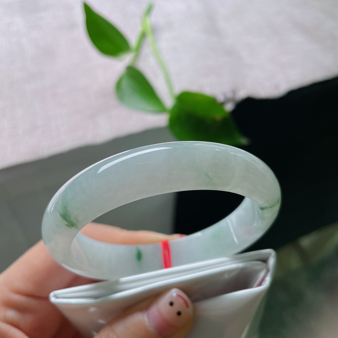 55/12.3/7.7，飘花正圈，水润细腻，种老，花色灵动，清新俊逸，皮纹，56036a