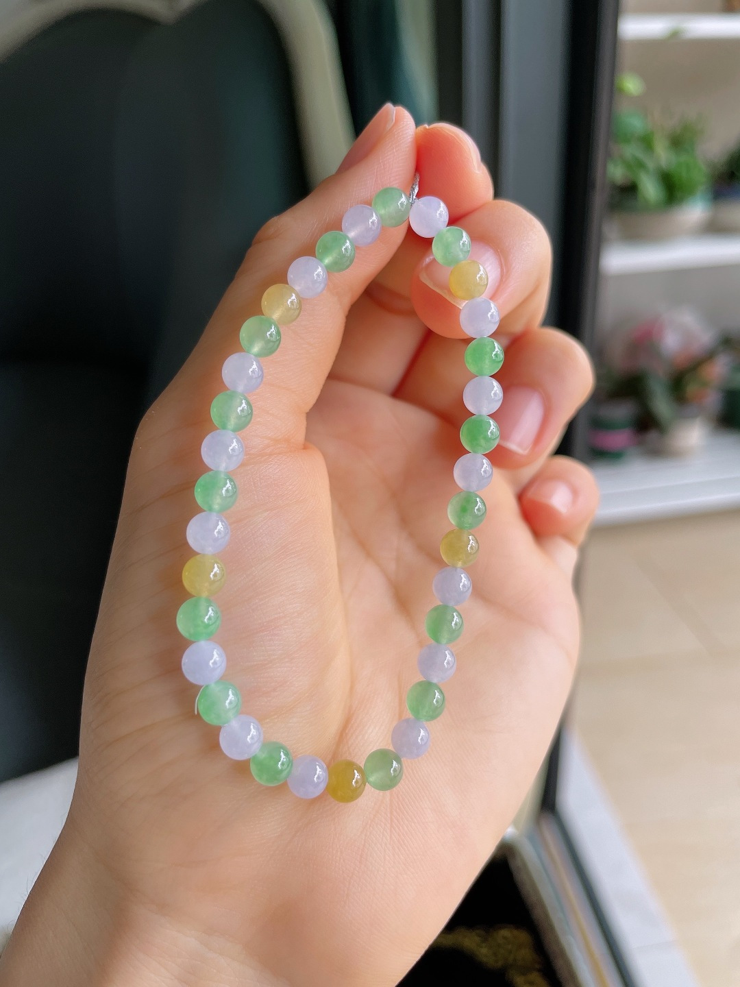 缅甸天然翡翠A货，冰种马卡龙手串，尺寸：5mm。【编4261】