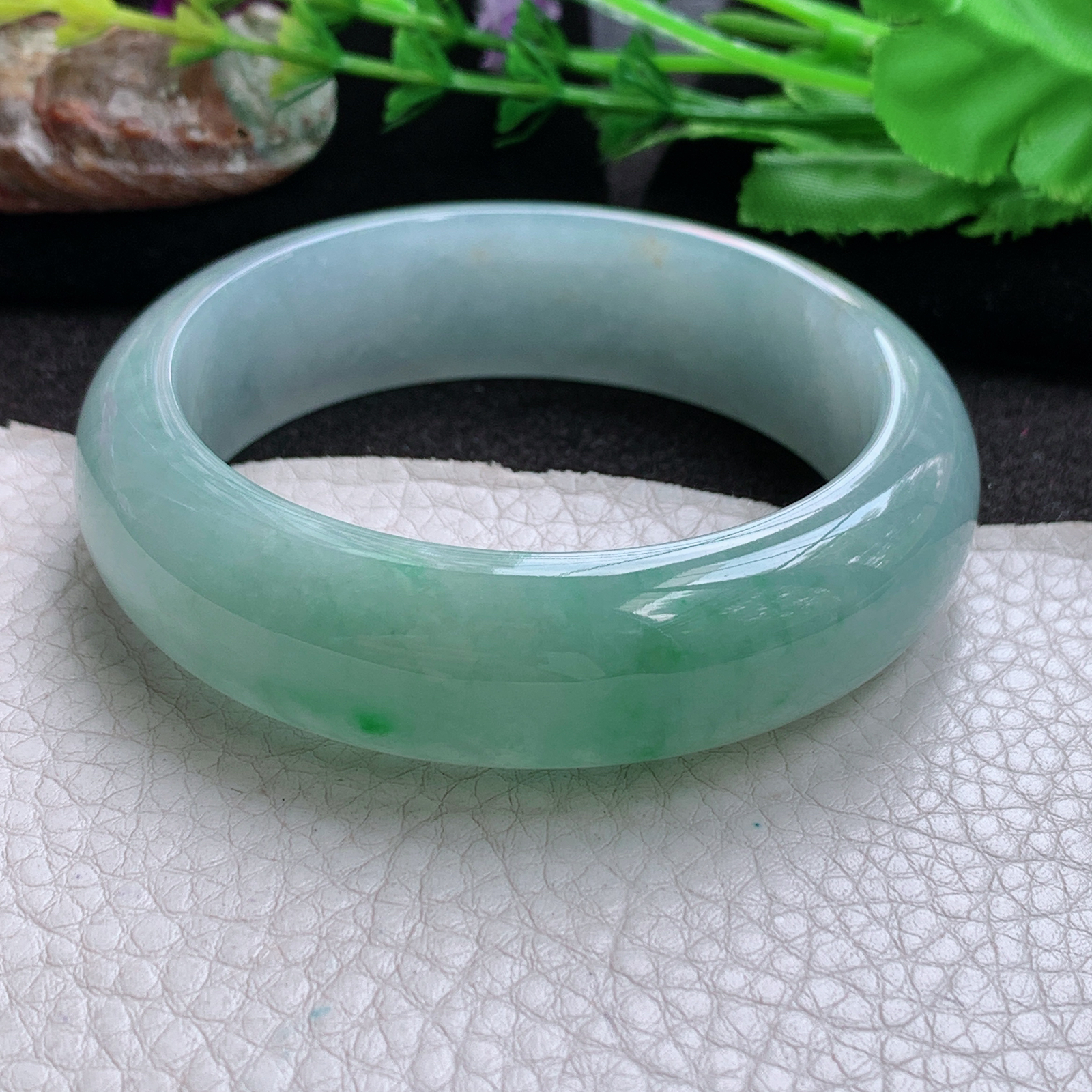 hy实拍56*16.8*8.6轮胎镯 天然缅甸翡翠玉手镯 飘绿胶感正圈玉手环