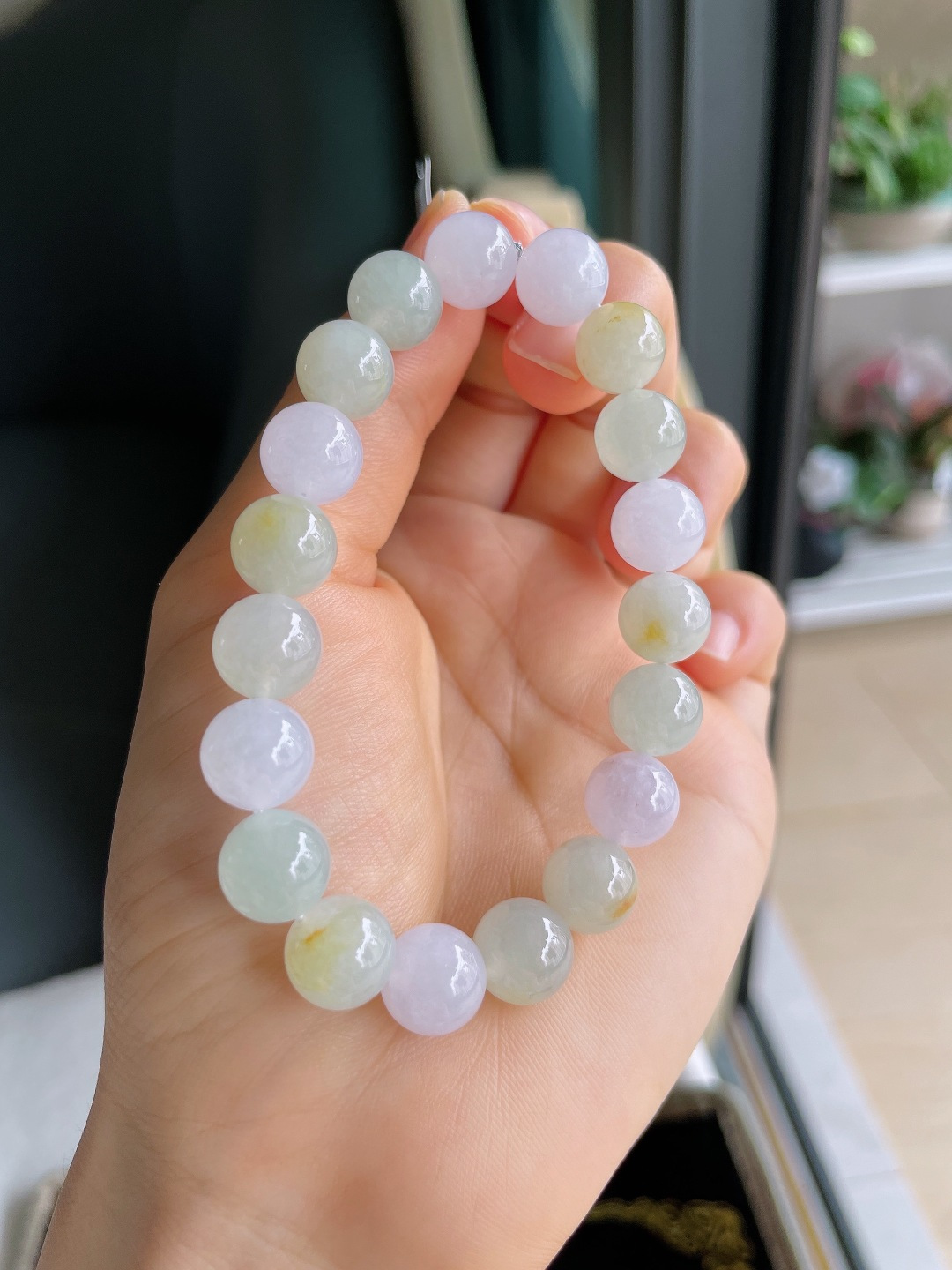 天然翡翠A货，冰双彩手串，尺寸：10mm。【编4396】