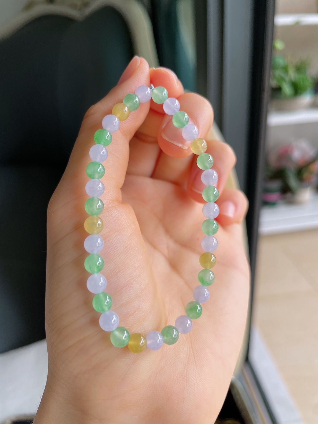 缅甸天然翡翠A货，冰种马卡龙手串，尺寸：5mm。【编4261】