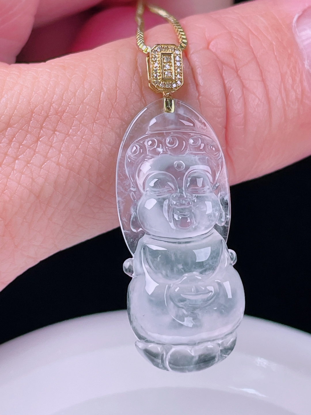 白冰宝宝佛，老种起光，细底通透，尺寸：37.7裸石31.3/13.7/6mm0718