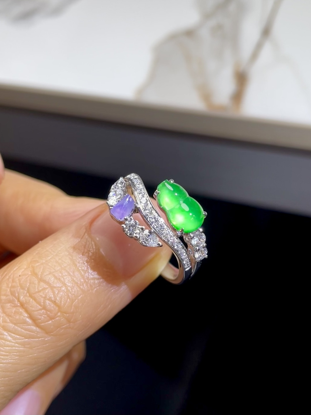 新品 | 玻璃种正阳绿葫芦戒指 裸石：5.5*9*3mm 整体：13*18.5*5mm