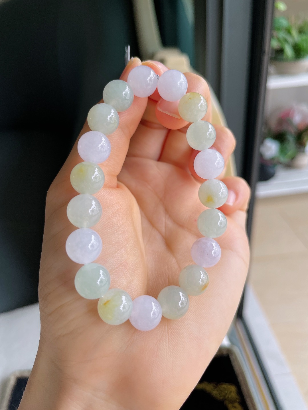 天然翡翠A货，冰双彩手串，尺寸：10mm。【编4396】