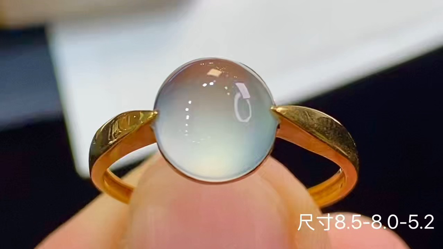 18k金+钻玻璃种蛋面戒指，无裂，8.5-8.0-5.2