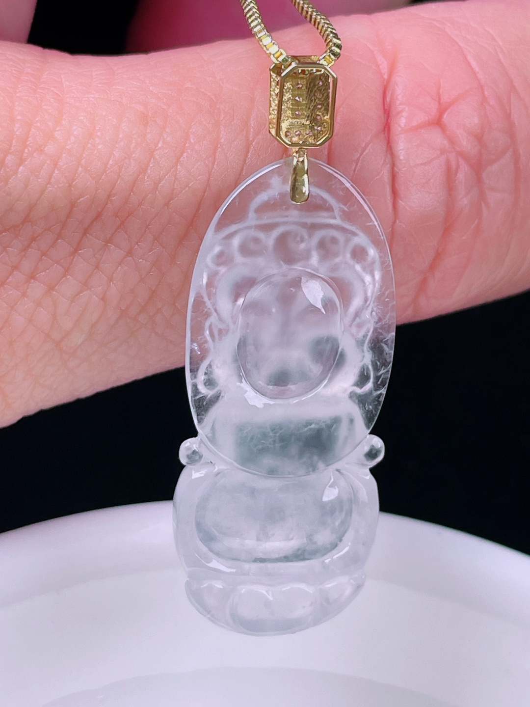白冰宝宝佛，老种起光，细底通透，尺寸：37.7裸石31.3/13.7/6mm0718