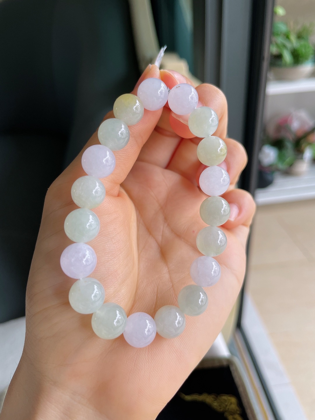 天然翡翠A货，冰双彩手串，尺寸：10mm。【编4396】
