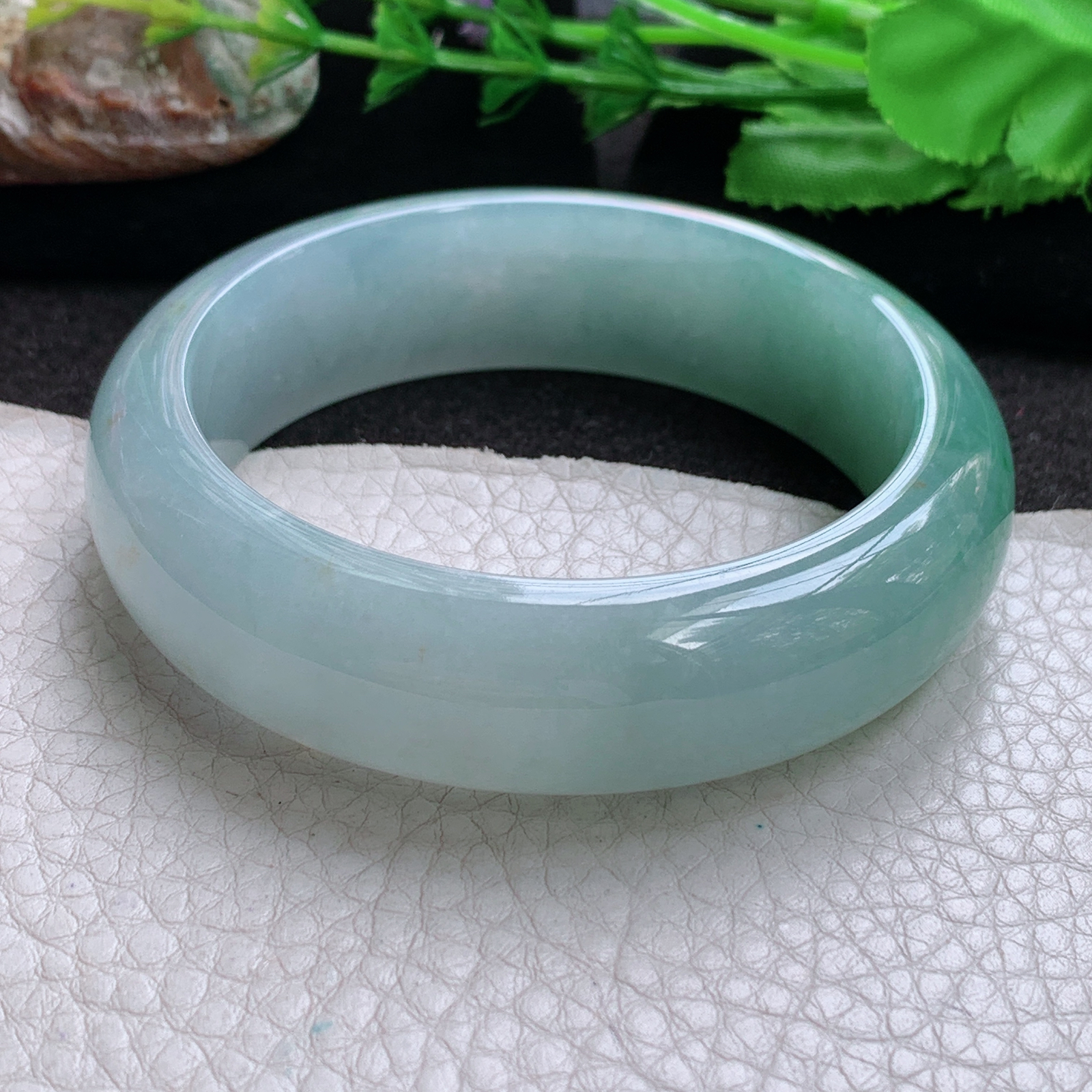 hy实拍56*16.8*8.6轮胎镯 天然缅甸翡翠玉手镯 飘绿胶感正圈玉手环
