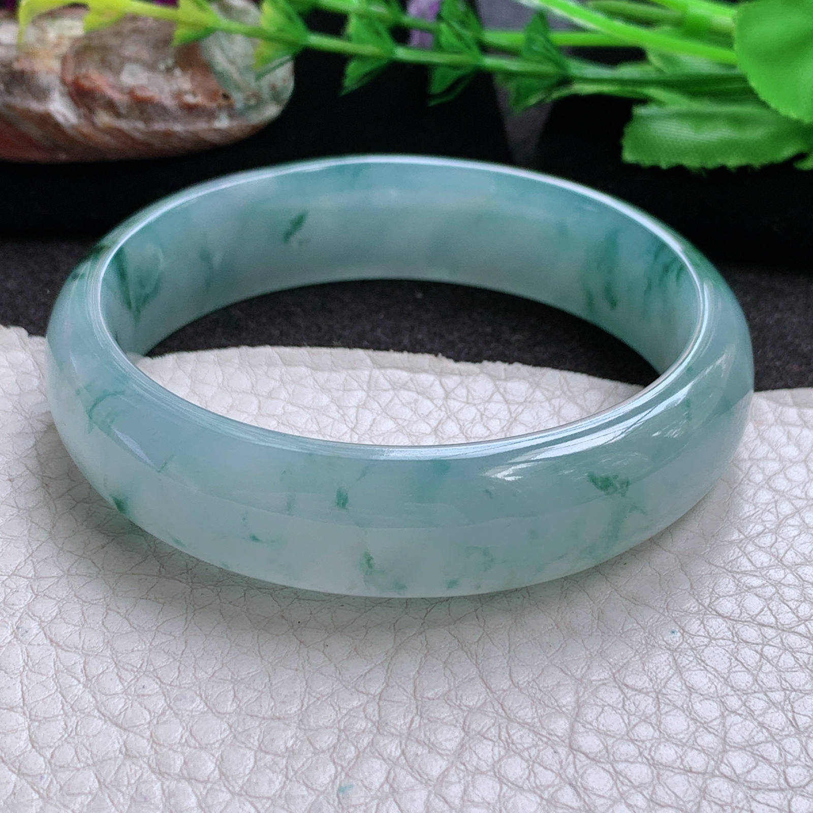 js实拍59*15.2*7.5轮胎镯 天然缅甸翡翠玉手镯 冰蓝飘花正圈玉手环