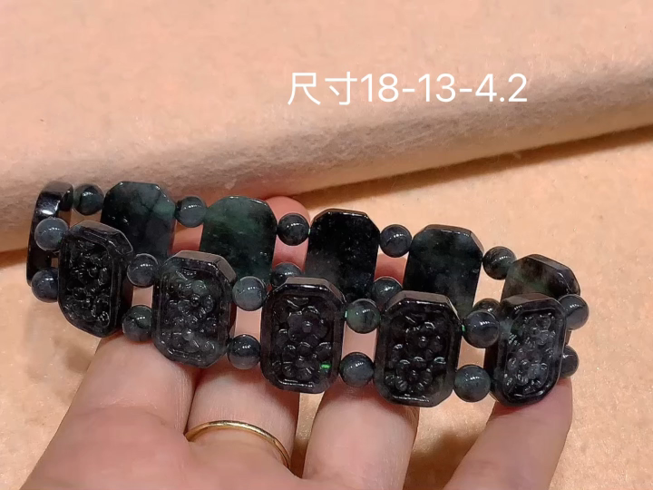 乌鸡手串  尺寸，18-13-4.2