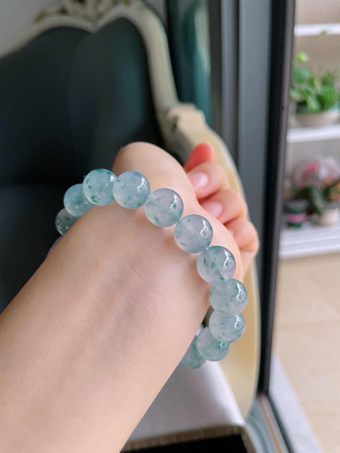 ️，天然翡翠A货，冰种飘花手串，尺寸：11.8mm。【编4208】