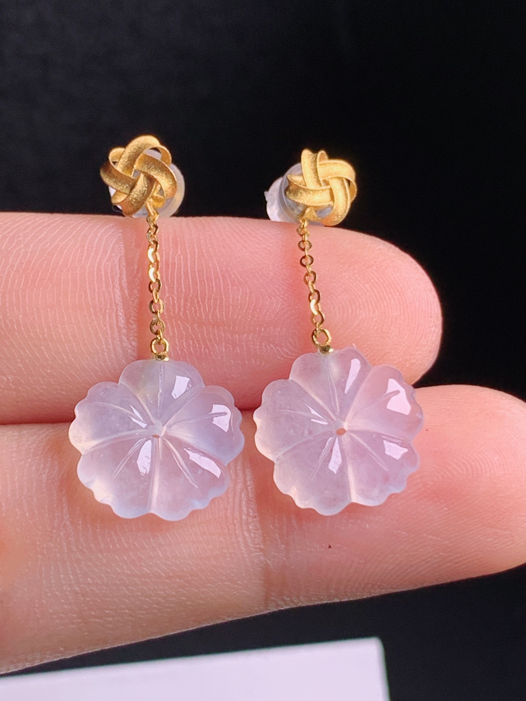 ️ 花朵耳坠，清透起光花瓣雕琢，简约轻奢日常百搭