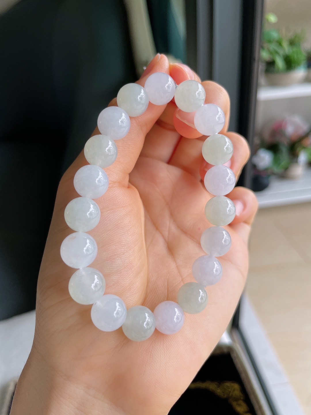 天然翡翠A货，冰双彩手串，尺寸：10mm。【编4398】