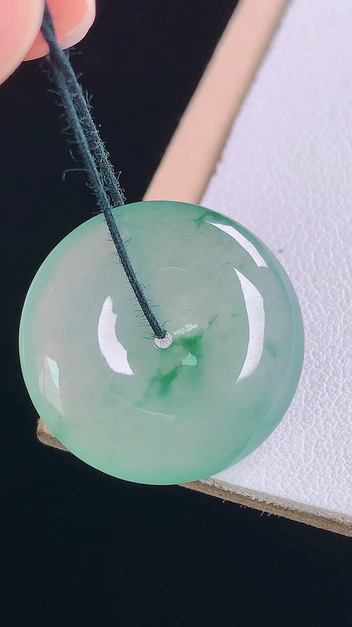 ️冰蓝飘花平安扣，无裂，尺寸:22.0-5.1mm