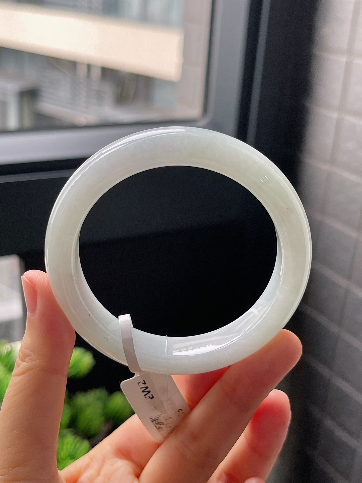 正圈54圈口，翡翠糯化种白色手镯