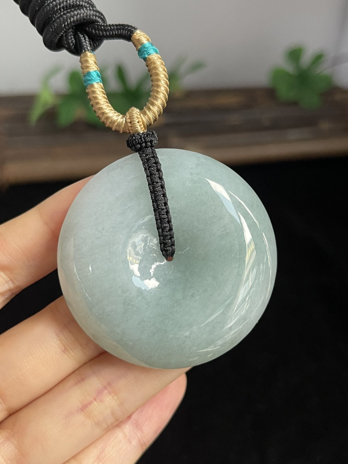 翡翠糯化种淡绿色平安扣